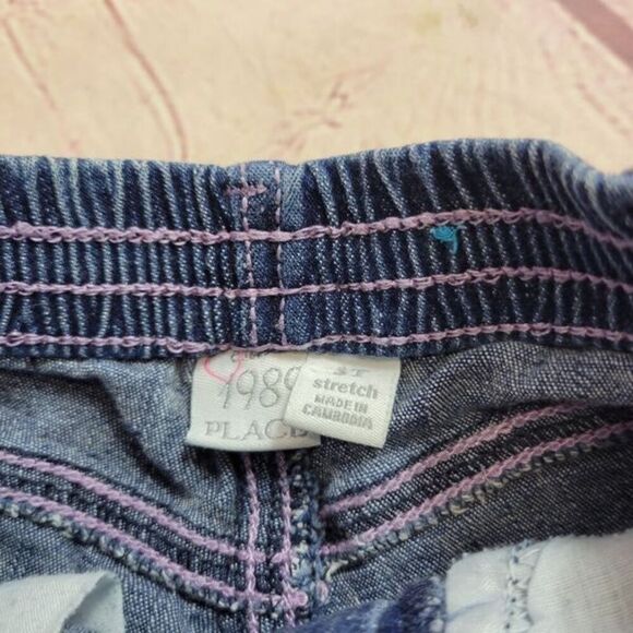 Children's Place heart pocket denim shorts 3T - Picture 3 of 3